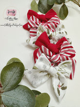 Load image into Gallery viewer, Very Merry {Sewn cotton bows}
