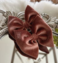 Load image into Gallery viewer, Pecan Pie {Velvet bow} - Calli Alyse Boutique