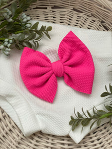Prettiest Pink {bow} - Calli Alyse Boutique
