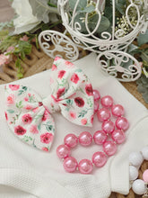 Load image into Gallery viewer, Fresh Blooms {bow} - Calli Alyse Boutique